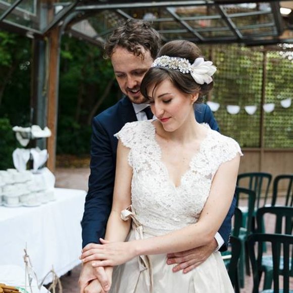 Eco-friendly Wedding Dress and Lace Bolero - Picture 4 of 5